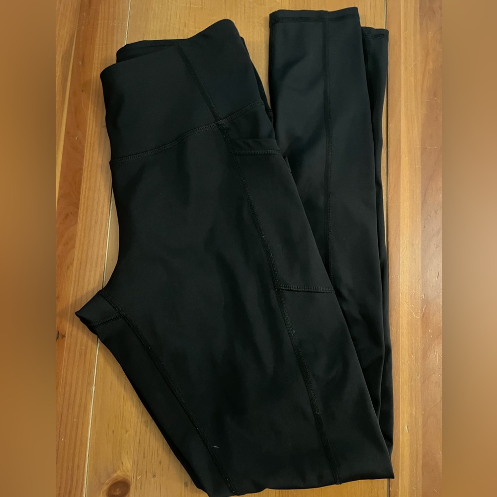 All in motion black leggings with pockets
